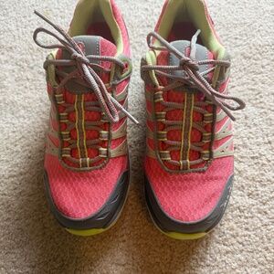 Like new Eddie Bauer Women's Athletic Shoes
